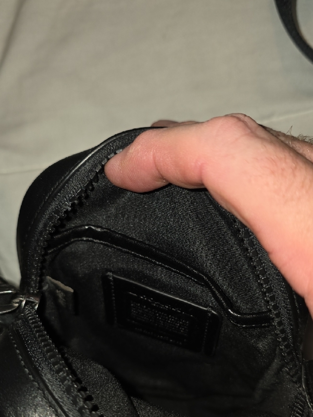 Coach Terrain Black Leather Men's Crossbody - Picture 3 of 8